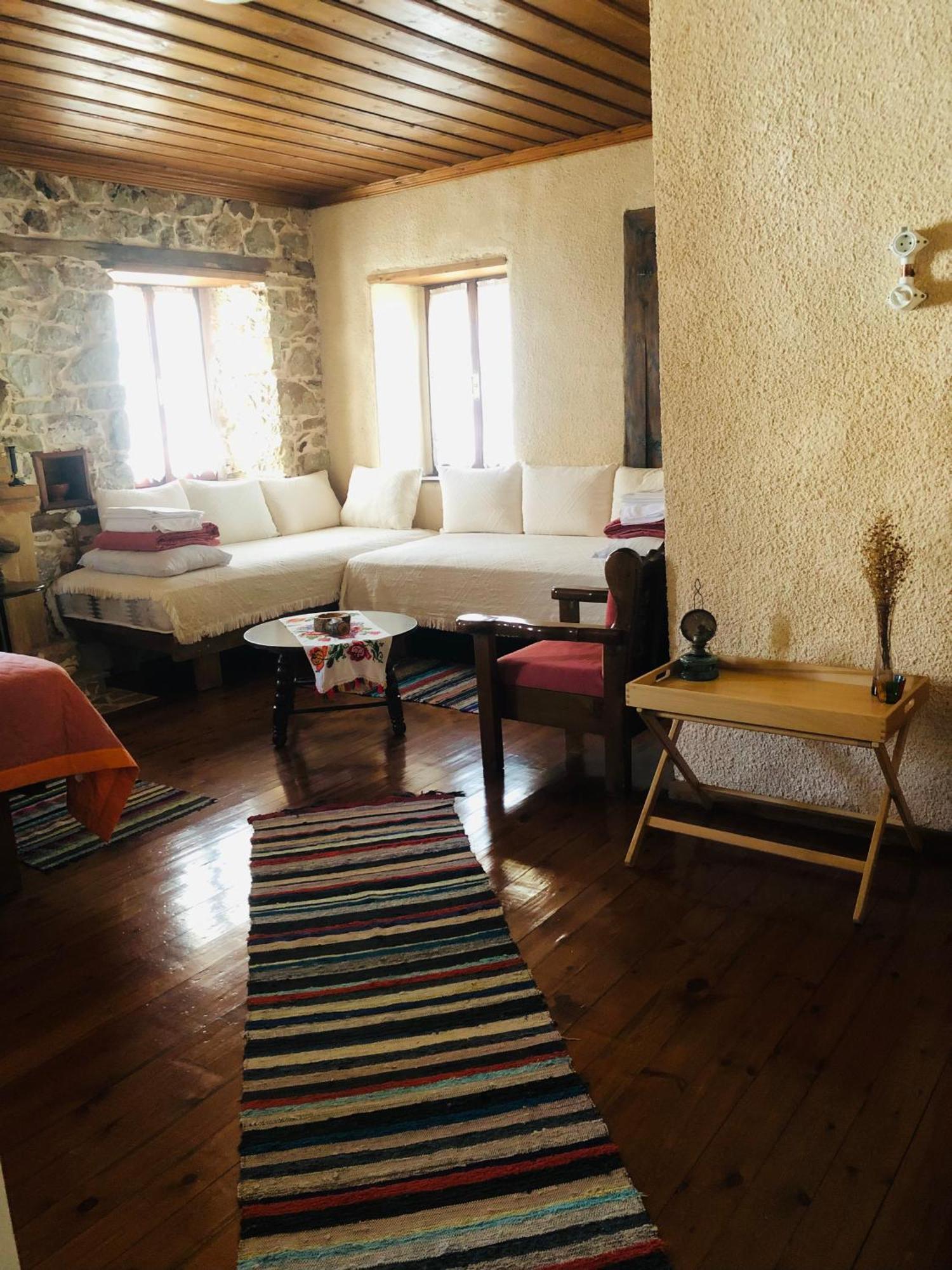Χαγιάτι Hotel Psarades ภายนอก รูปภาพ